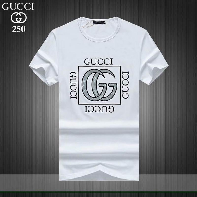 Gucci Men's T-shirts 209